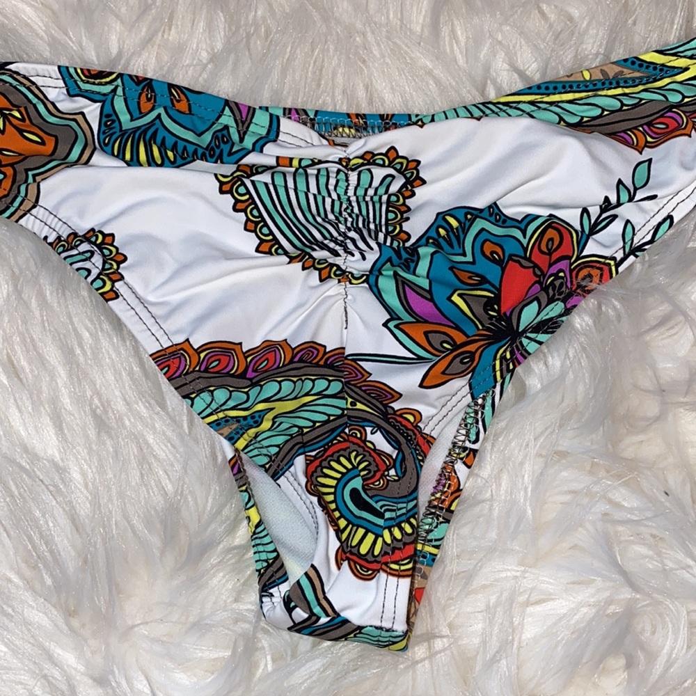 Bikini bottom - Picture 4 of 6